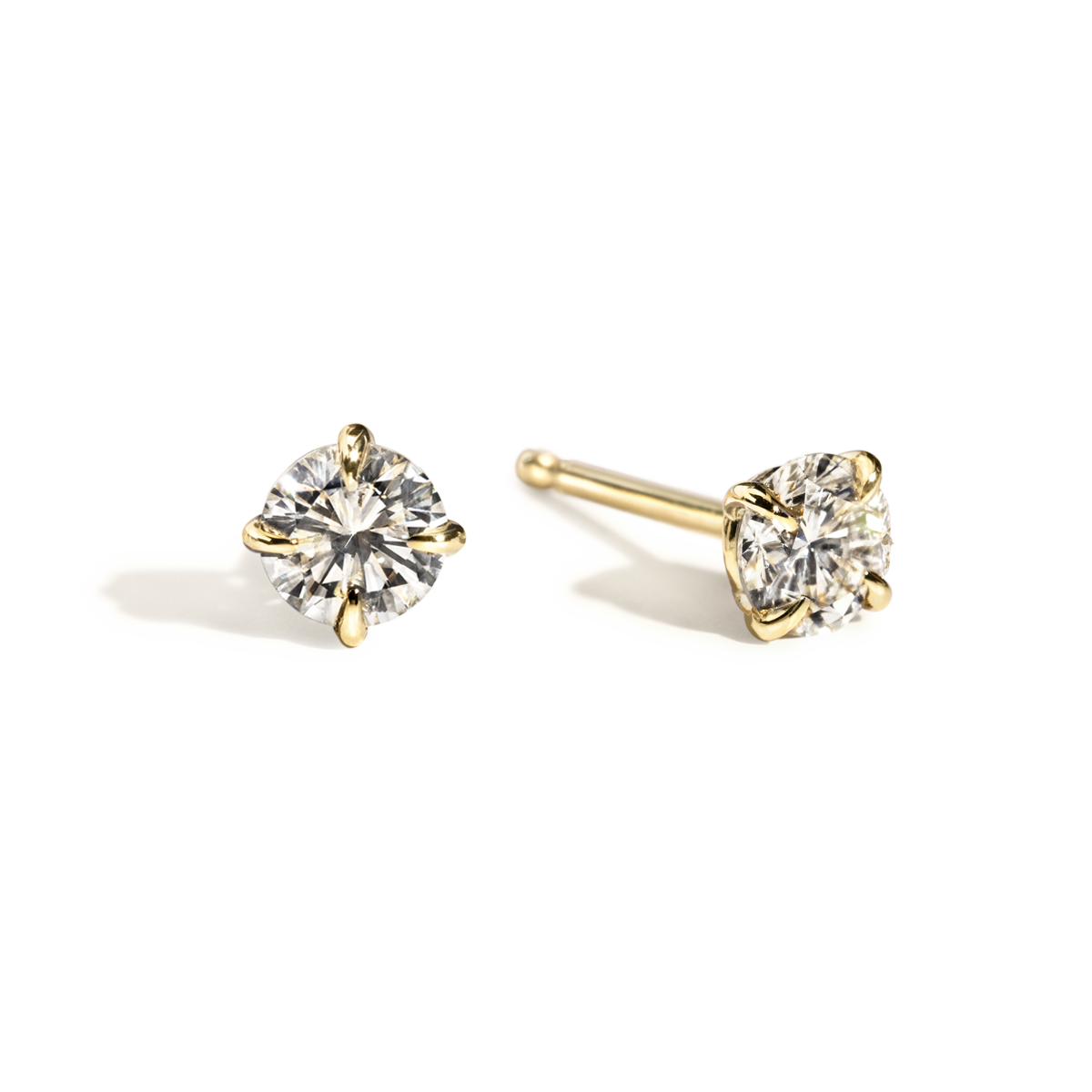 14K Yellow Gold Round Diamond 4 Prong Stud